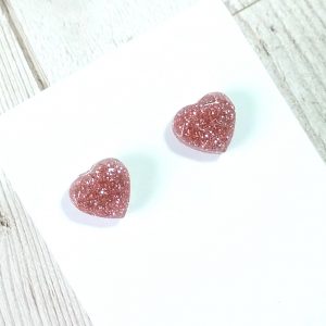 Taupe Pink heart studs on card