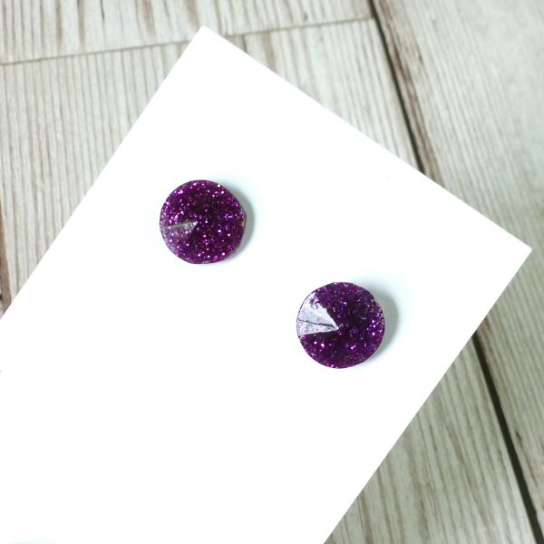 round-purple-glitter-studs