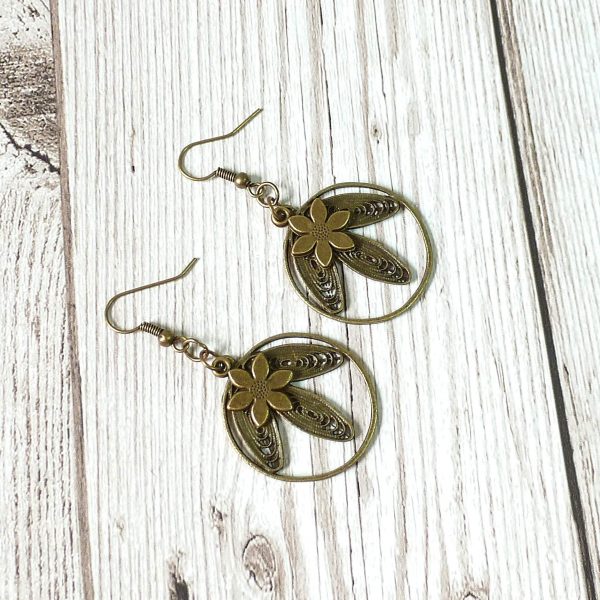 hoop and flower dangle earrings