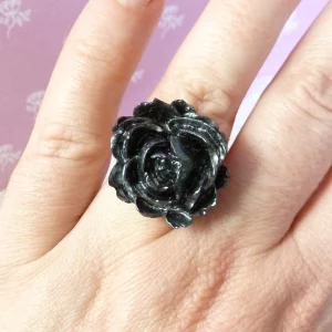 elegant graphite rose ring on hand