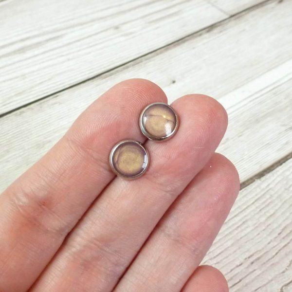 10mm lilac gold steel studs on hand